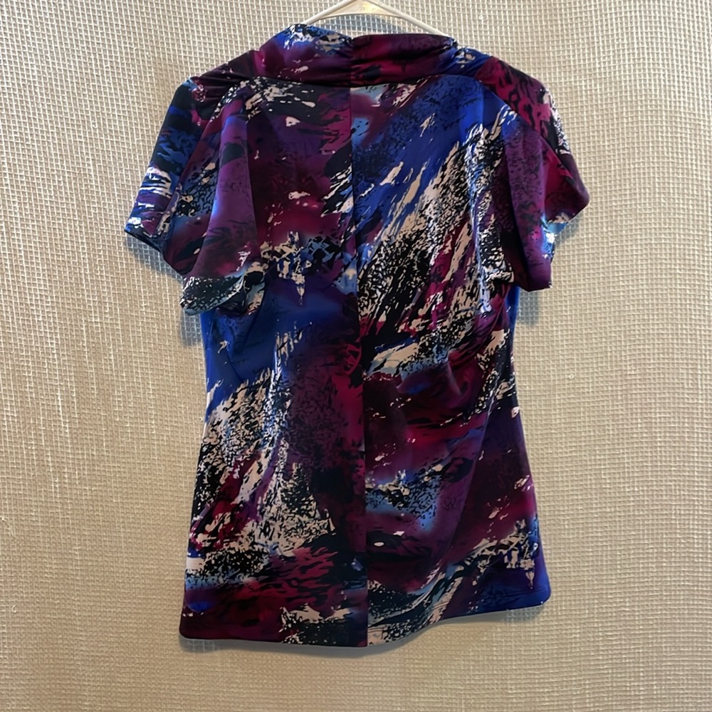 NWT Cable and Gauge pullover blouse multicolor galaxy colors size medium - Picture 5 of 5